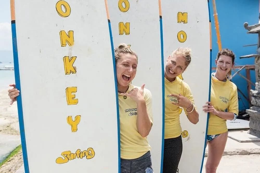 Jógový pobyt se surfováním na 4 dny · Bali, Indonésie