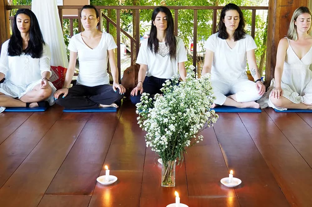 Kurz učitelů jógy – ashtanga jóga na 11 dní · Mae Win, Thajsko