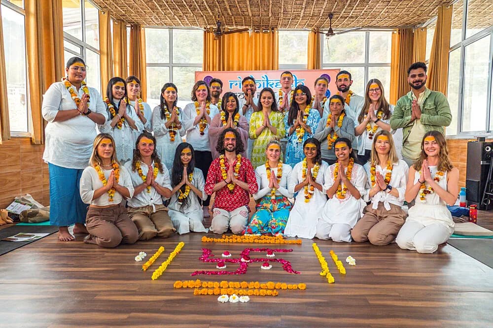 Kurz učitelů jógy na 28 dní · Rishikesh, Indie