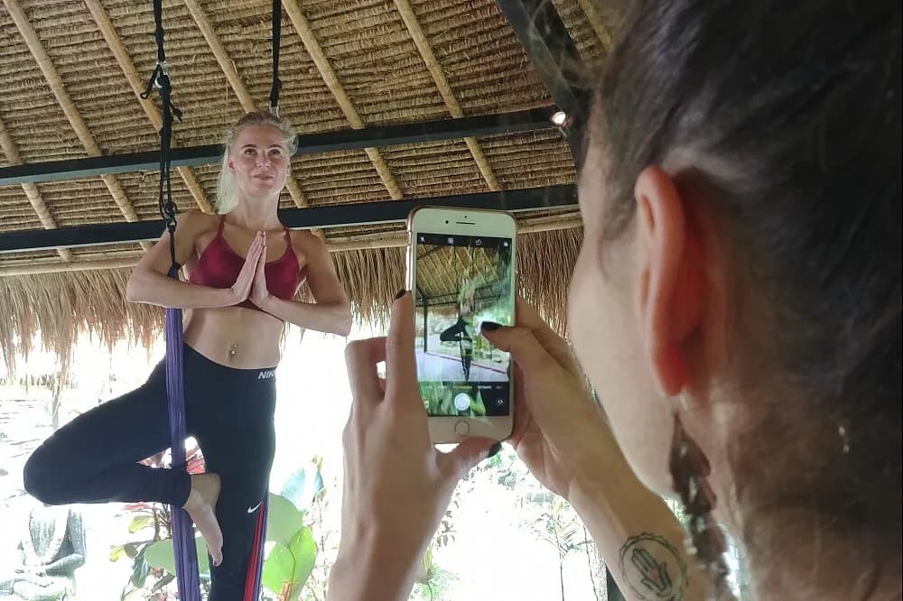 Jógový pobyt se surfováním na 8 dní · Bali, Indonésie