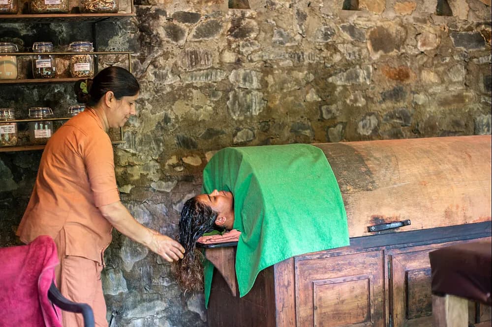Jógový pobyt s ájurvédou na 6 dní · Kandy, Srí Lanka