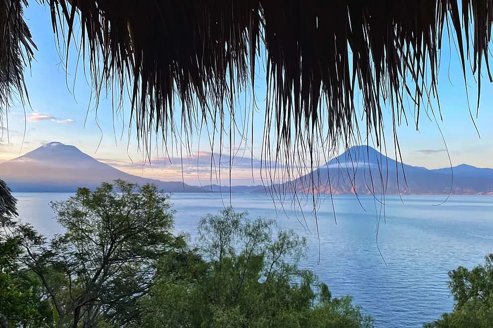 Jógový pobyt na 6 dní · Lake Atitlán, Guatemala
