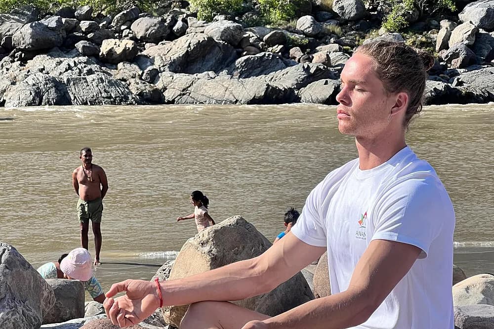 Jógový pobyt s turistikou na 7 dní · Rishikesh, Indie