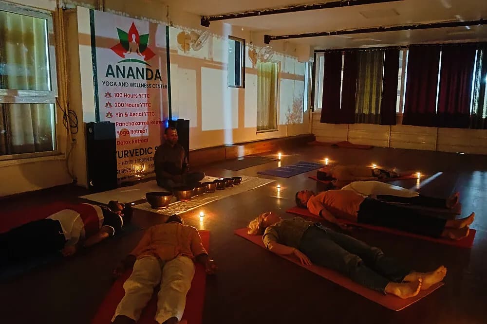 Jógový pobyt se zvukovou terapií na 4 dny · Rishikesh, Indie