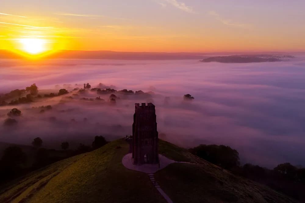 Jógový pobyt na 6 dní · Glastonbury, Velká Británie