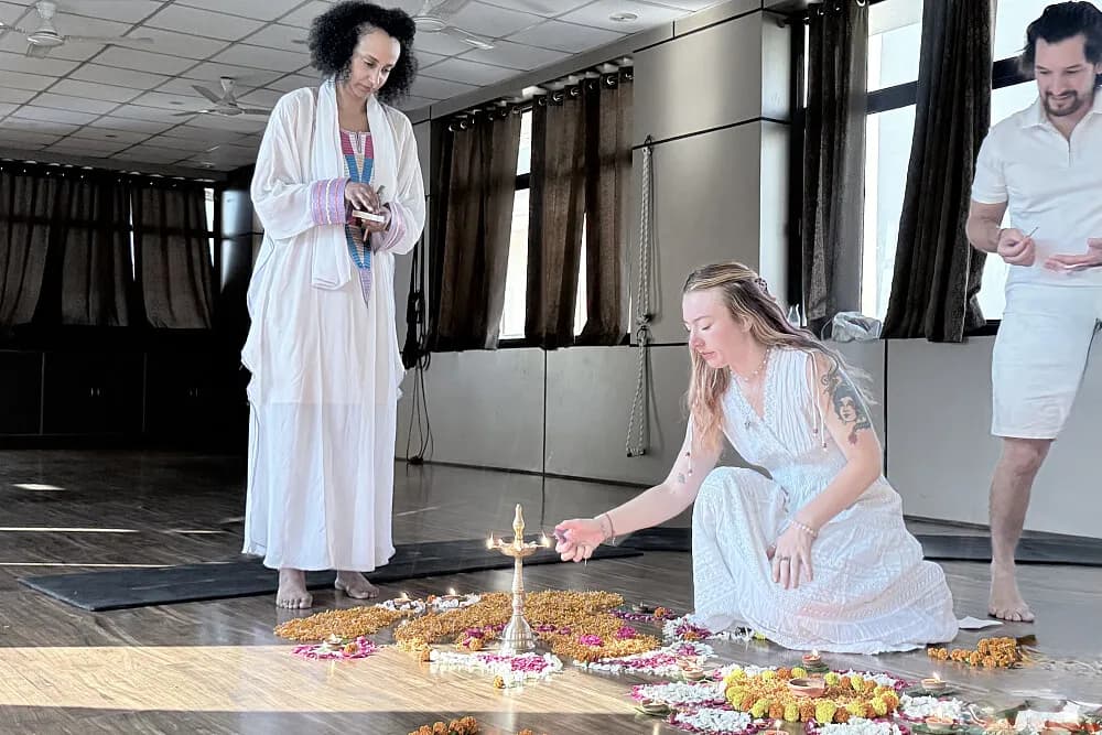 Kurz učitelů jógy na 24 dní · Rishikesh, Indie