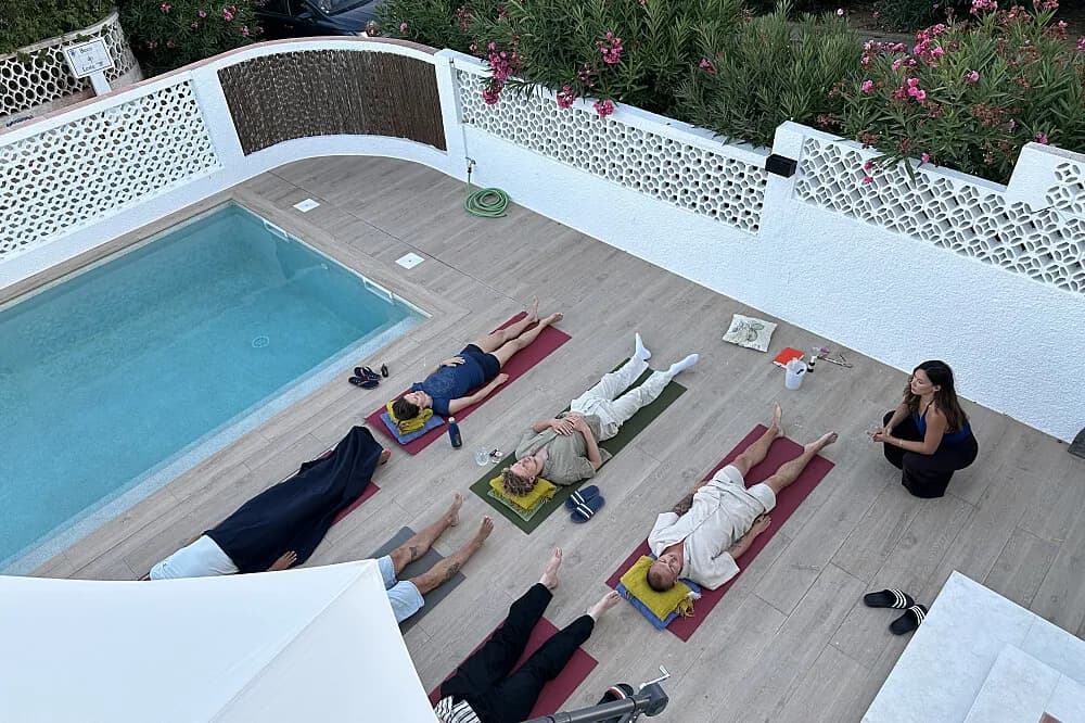 Jógový pobyt se surfováním na 8 dní · Praia da Luz, Portugalsko