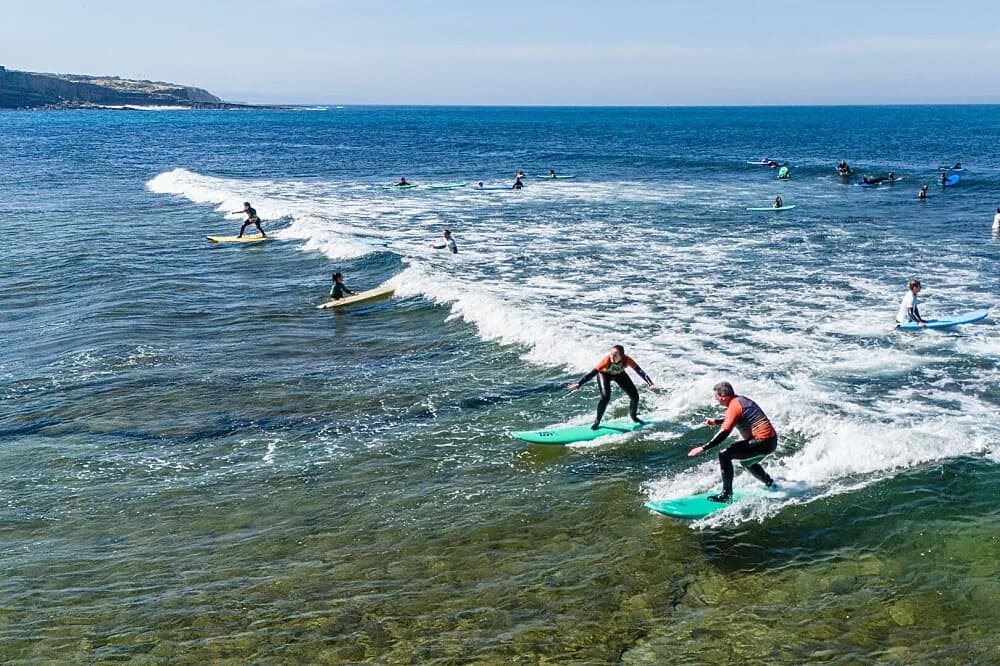 Jógový pobyt se surfováním na 8 dní · Ericeira, Portugalsko