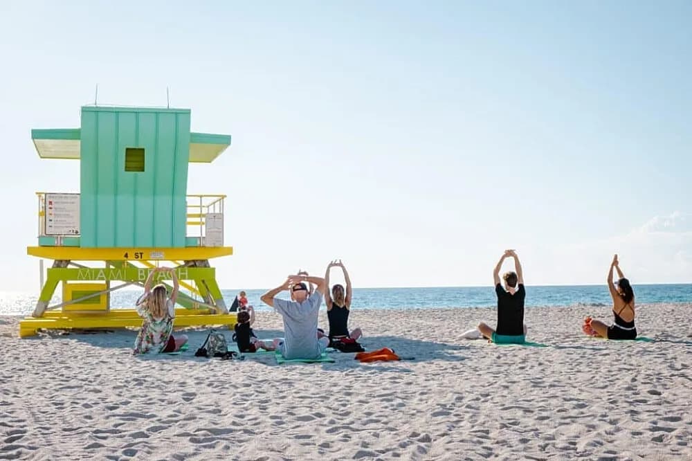 Kurz učitelů jógy na 8 dní · Miami, USA