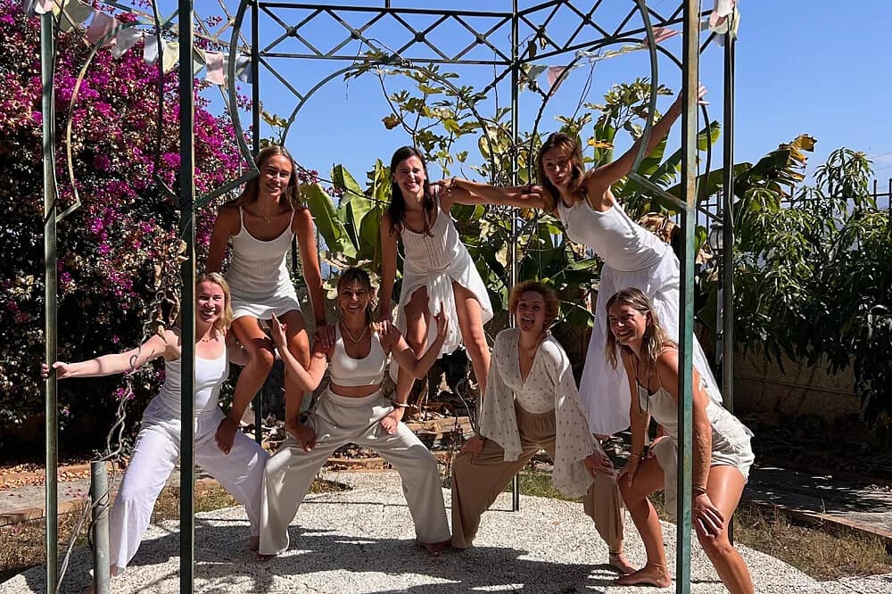 Kurz učitelů jógy – vinyasa jóga na 15 dní · Tenerife, Španělsko