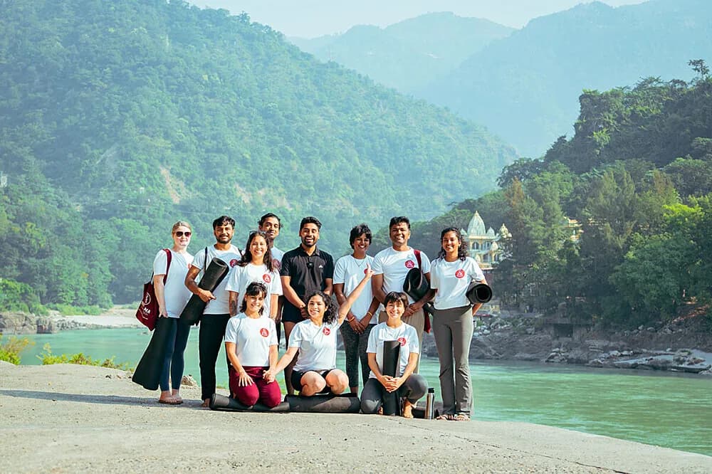 Kurz učitelů jógy s ájurvédou na 57 dní · Rishikesh, Indie
