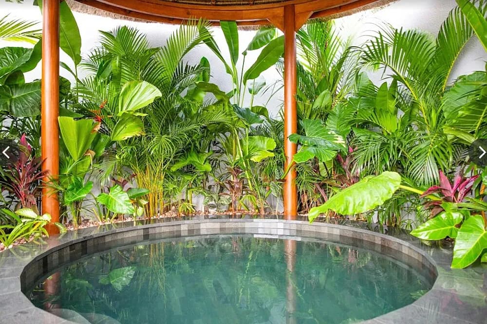 Kurz učitelů jógy na 28 dní · Uluwatu, Indonésie