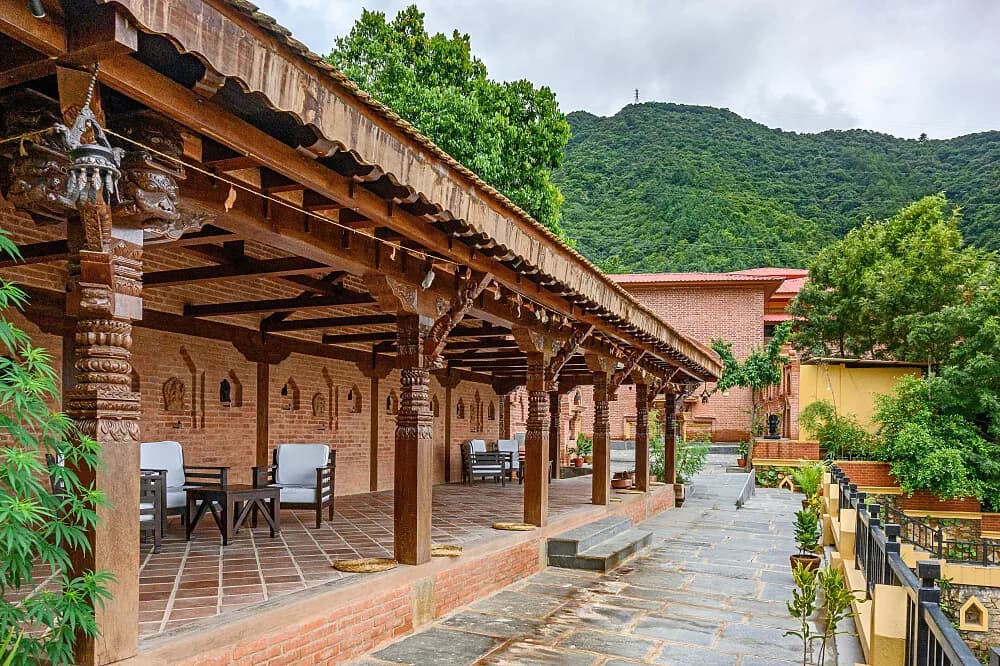 Jógový pobyt s ájurvédou na 4 dny · Chandragiri, Nepál