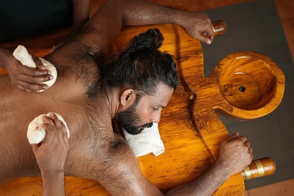 Jógový pobyt s ájurvédou na 11 dní · Kerala, Indie