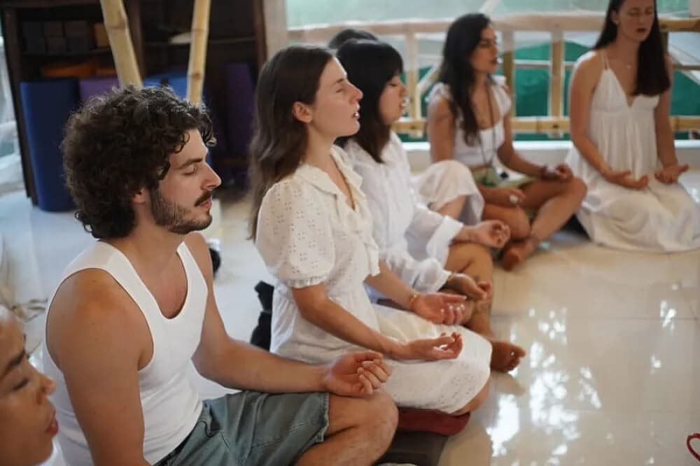 Kurz učitelů jógy se zvukovou terapií na 9 dní · Goa, Indie