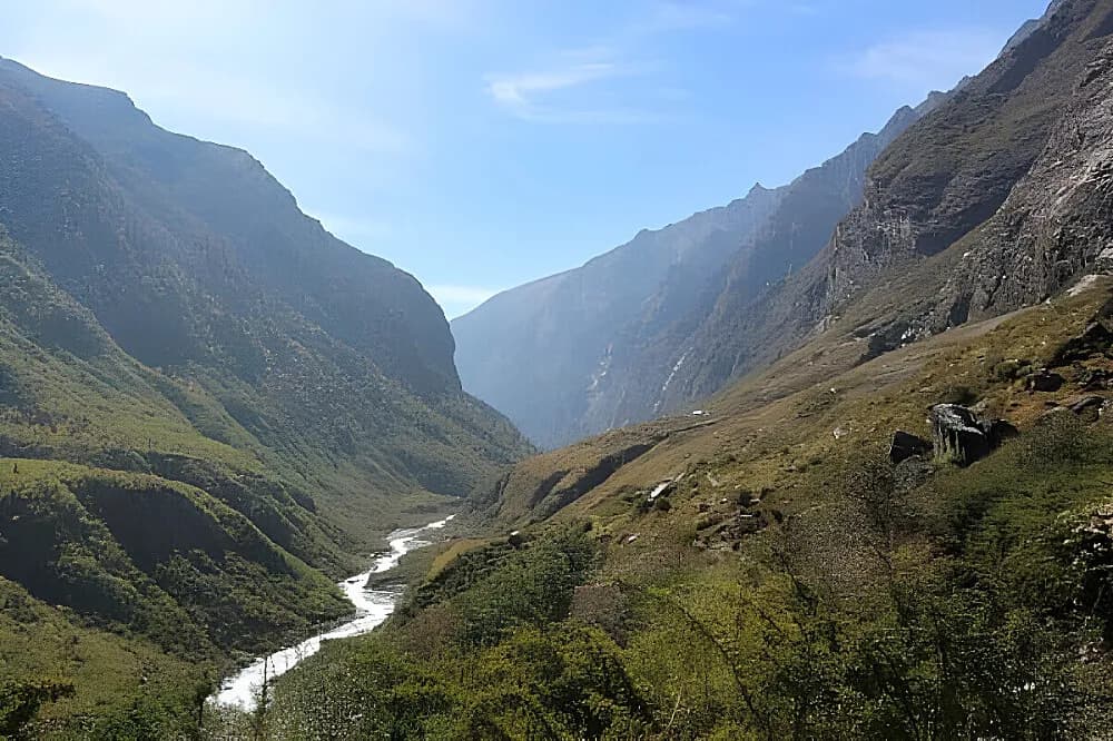 Jógový pobyt s turistikou na 10 dní · Pokhara, Nepál