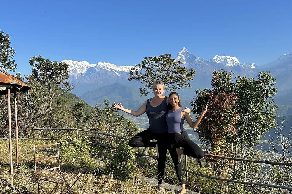 Kurz učitelů jógy s ájurvédou na 24 dní · Pokhara, Nepál