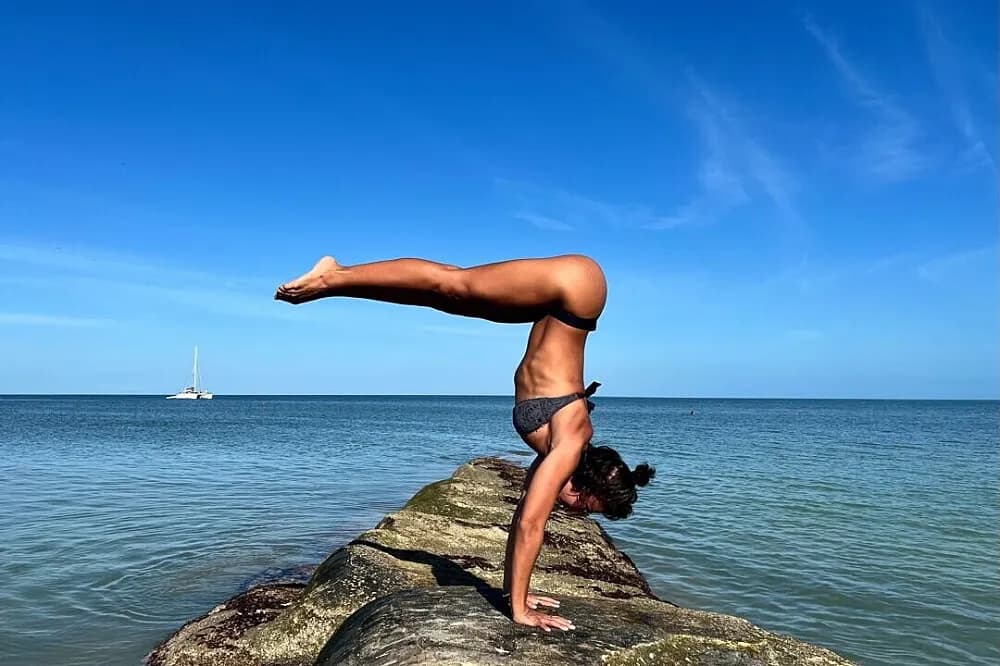 Kurz učitelů jógy – ashtanga jóga na 6 dní · Uluwatu, Indonésie