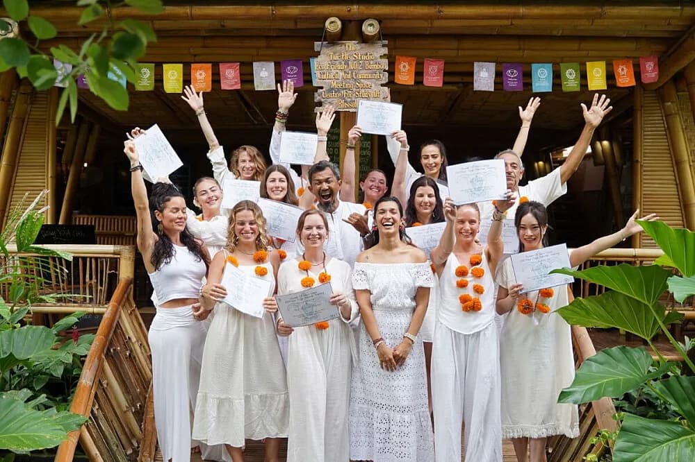 Kurz učitelů jógy – vinyasa jóga na 29 dní · Sanur, Indonésie