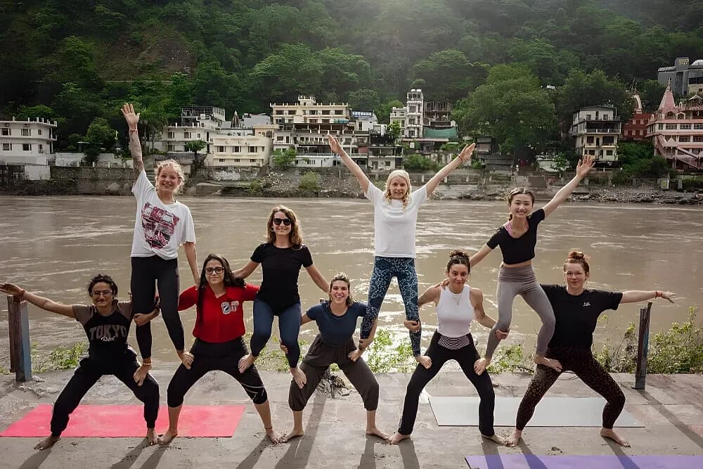 Kurz učitelů jógy na 60 dní · Rishikesh, Indie