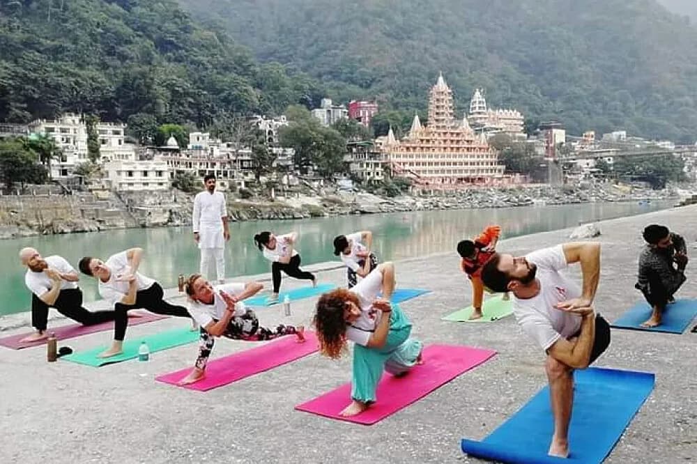 Jógový pobyt s meditací na 12 dní · Rishikesh, Indie