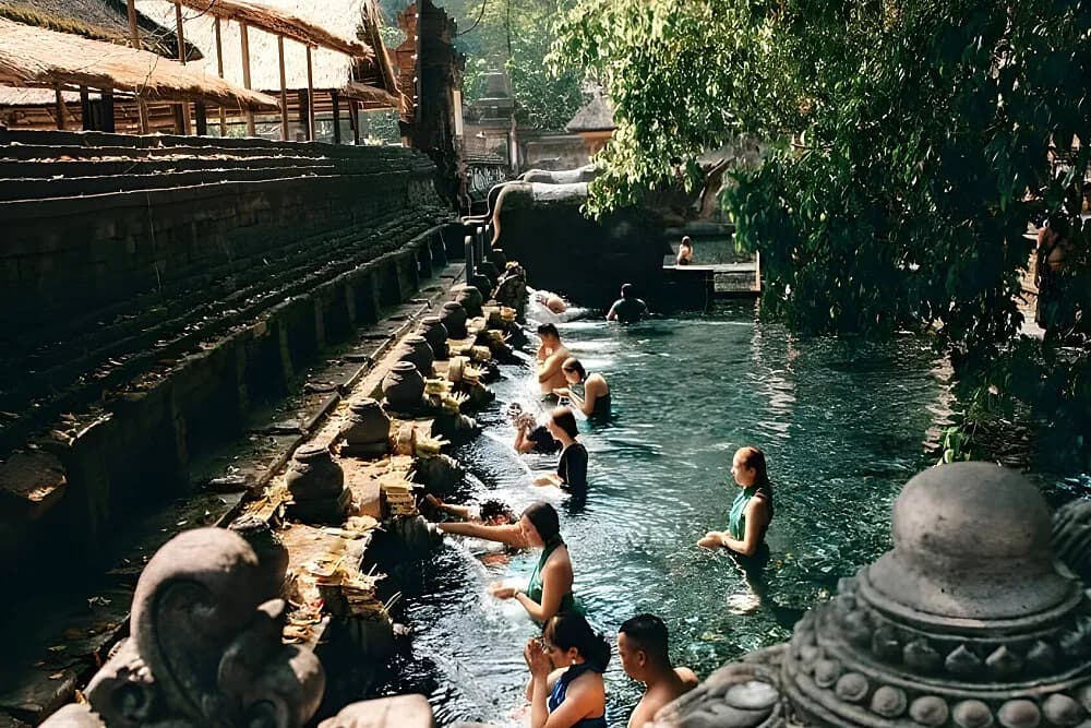Kurz učitelů jógy s ájurvédou na 8 dní · Ubud, Indonésie