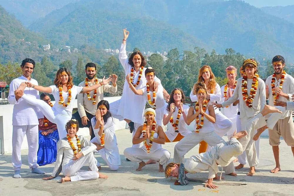 Kurz učitelů jógy na 26 dní · Rishikesh, Indie